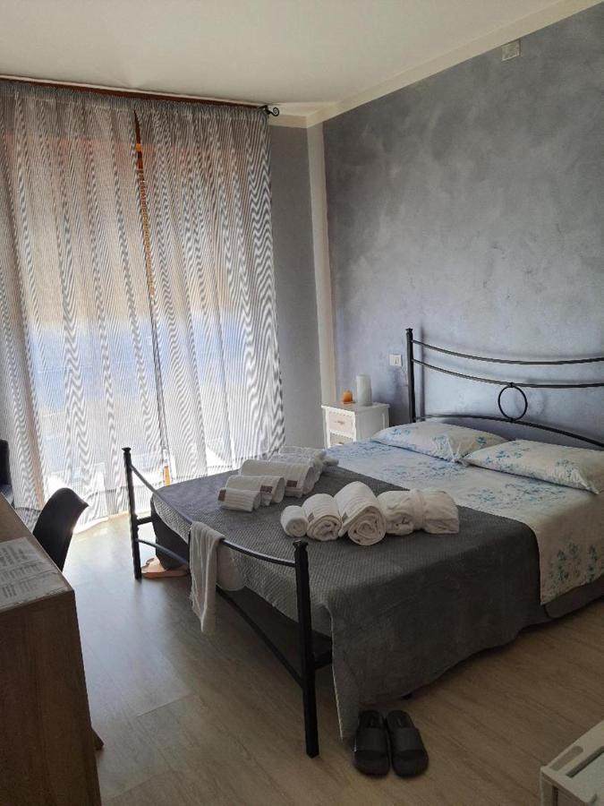 La Casa Di Arturo Hotel Верона Екстериор снимка